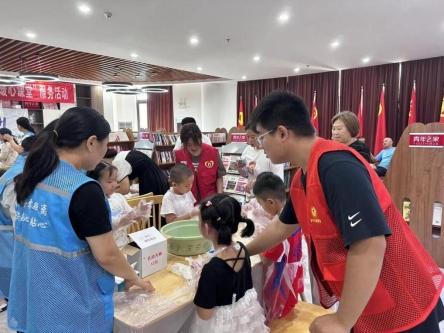 九游体育：济宁市太白湖新区许庄街道开展青鸟计划2024暑期大学生“返家乡”社会实践活动(图5)