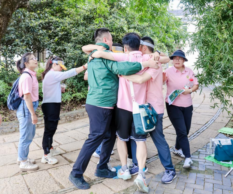 MBA新闻东南大学2024级MBA新生素质拓展训练圆满收官(图5)
