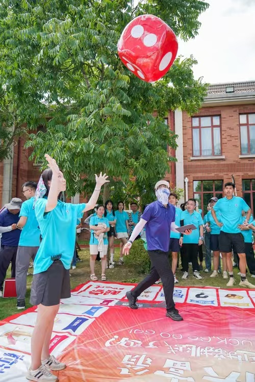 焕新启程缔造未来 上海对外经贸大学2024级MBA团建与拓展项目圆满举行(图5)