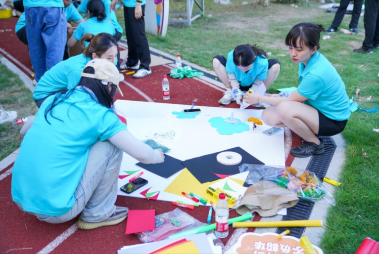 焕新启程缔造未来 上海对外经贸大学2024级MBA团建与拓展项目圆满举行(图6)