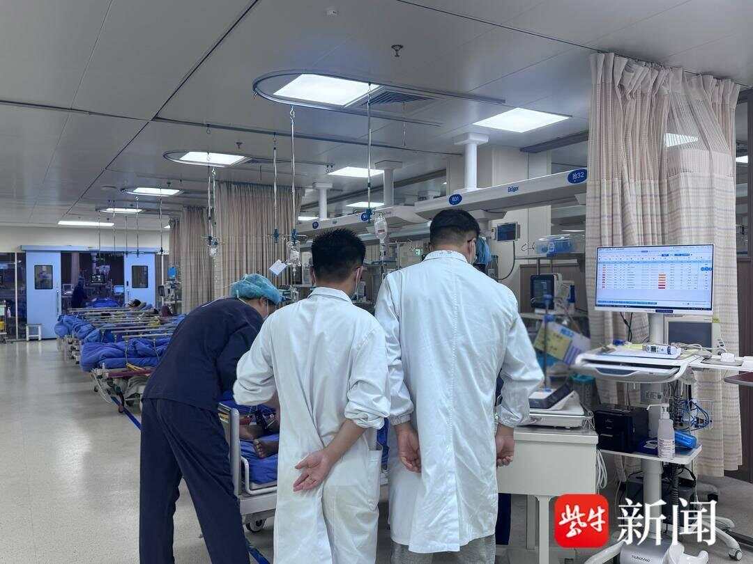 九游app入口：公司团建5人中暑1人热射病进ICU这个致命诱因易被忽略(图1)