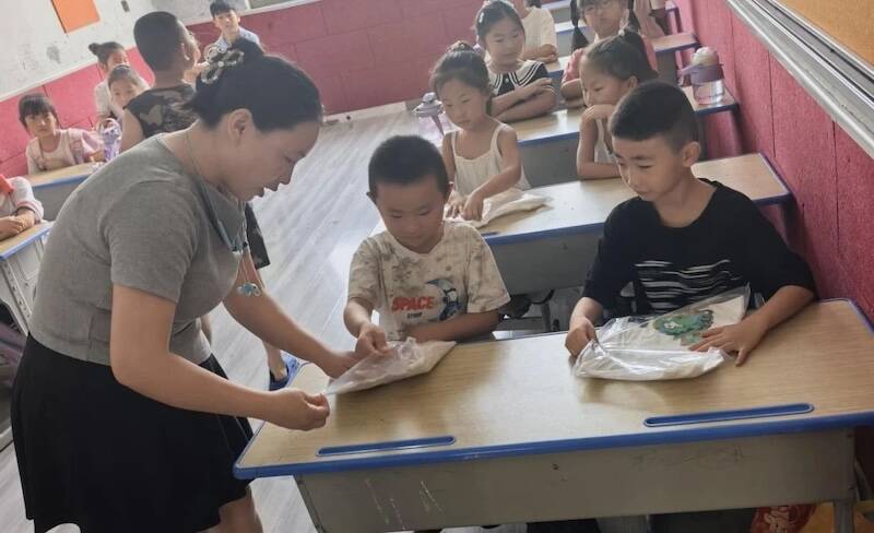 济宁各级工会开设职工子女暑期托管班：“娘家人”带娃让职工暑期无忧！(图8)