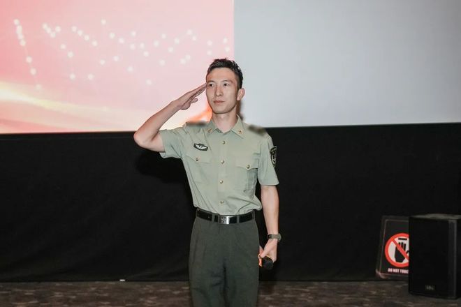 九游app：铭记历史·致敬英雄——《南京照相馆》主题观影活动圆满举行(图6)