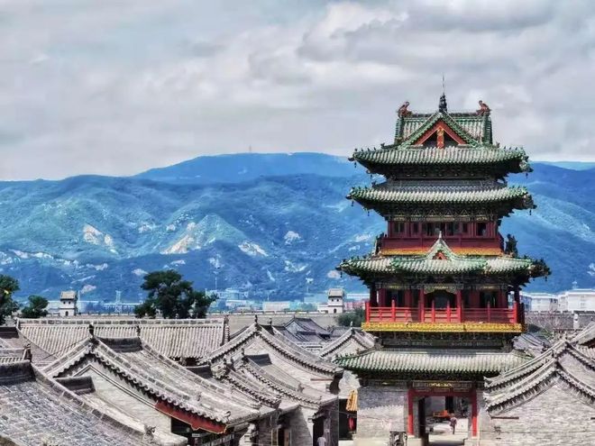 山西老客推荐的本地连锁旅行社合规经营团建专业可定制化服务(图2)