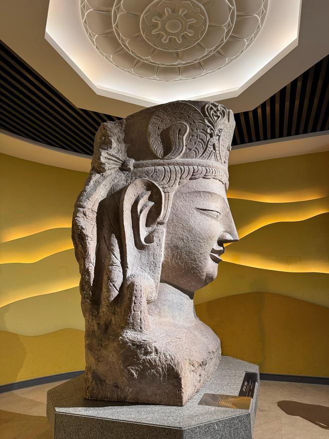 九游体育：山西团建游需求激增本地资深导游定制专属拓展旅程(图2)